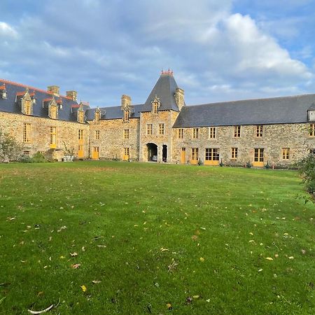 Domaine Du Manoir De Vains Hotell Exteriör bild