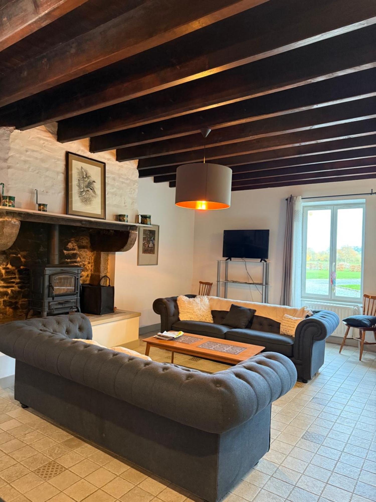 Domaine Du Manoir De Vains Hotell Exteriör bild